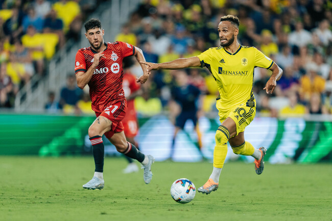 Soi Kèo Nashville vs Toronto FC - MLS Mùa Giải 2 Màn chạm trán giữa Nashville vs Toronto FC