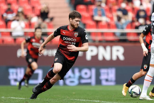 Màn chạm trán giữa FC Anyang vs Pohang Steelers