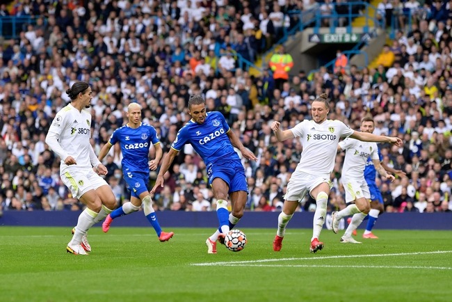 Cuộc đối đầu giữa Leeds United và Everton trong khuôn khổ giải Ngoại hạng Anh 2 Màn chạm trán giữa Leeds United vs Everton